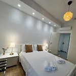 Rosa Bianca - Free Parking In The Historic Center Of - Langhe 아파트 알바