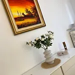 Rosa Bianca - Free Parking In The Historic Center Of - Langhe 알바