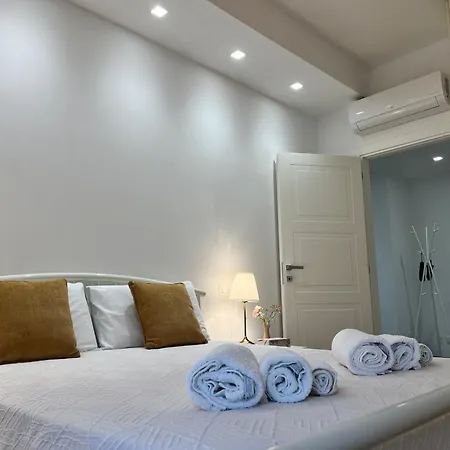 Rosa Bianca - Free Parking In The Historic Center Of - Langhe 阿尔巴