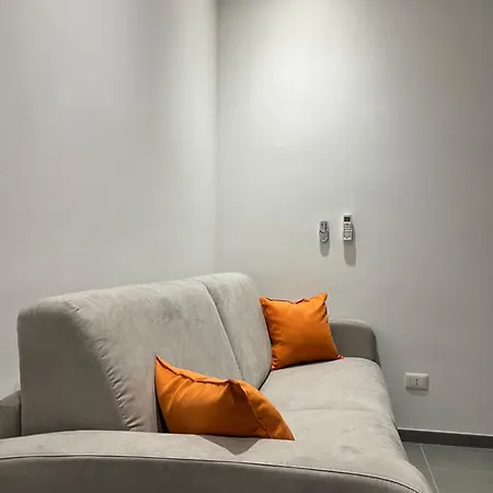 Apartamento Rosa Bianca - Free Parking In The Historic Center Of - Langhe *